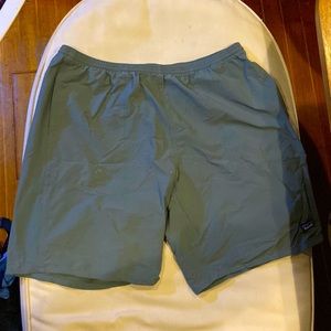 Mens Patagonia shorts xl